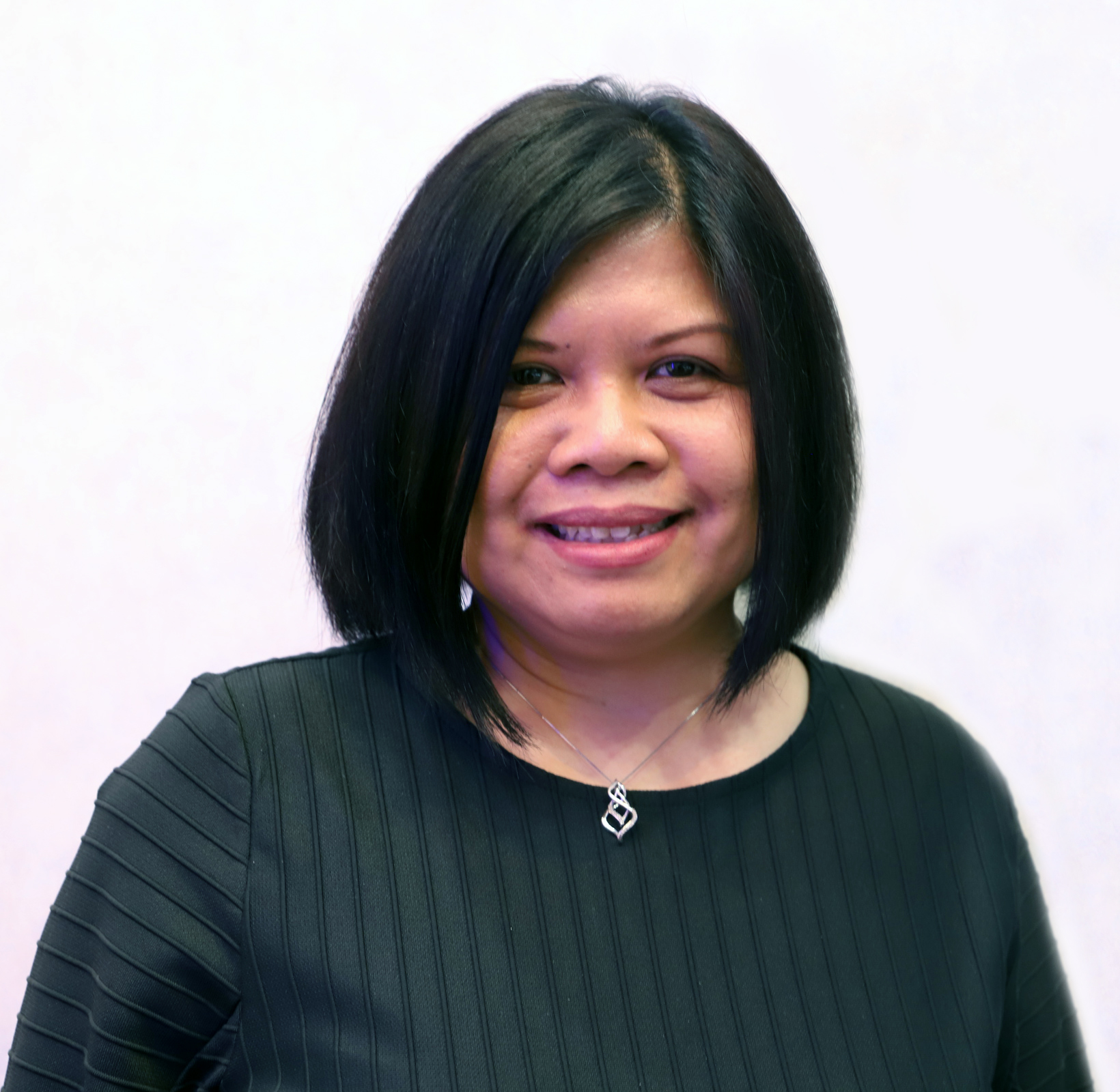 Mariniel Berkonti, Senior Accountant